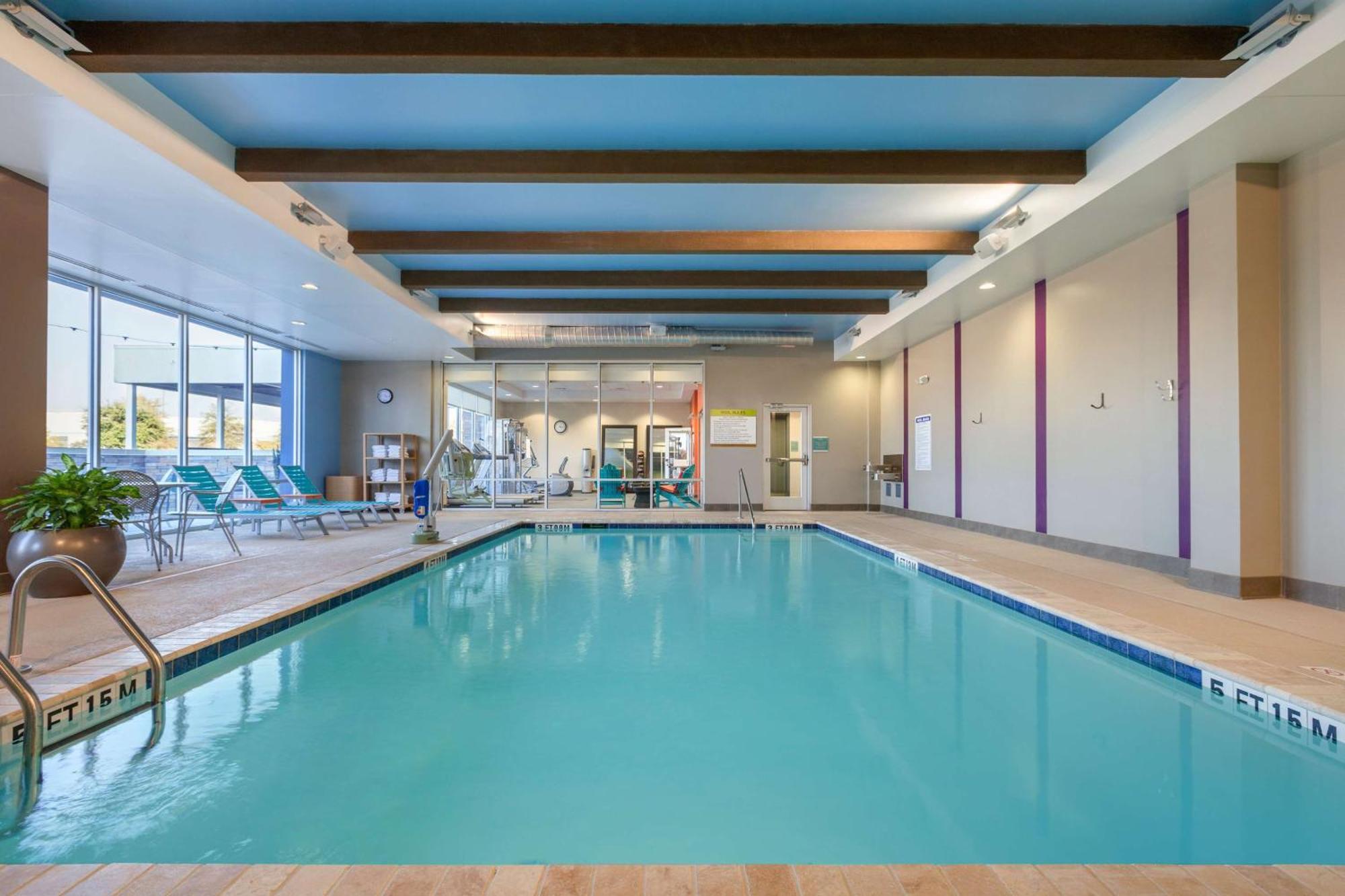 Home2Suites By Hilton Florence Extérieur photo