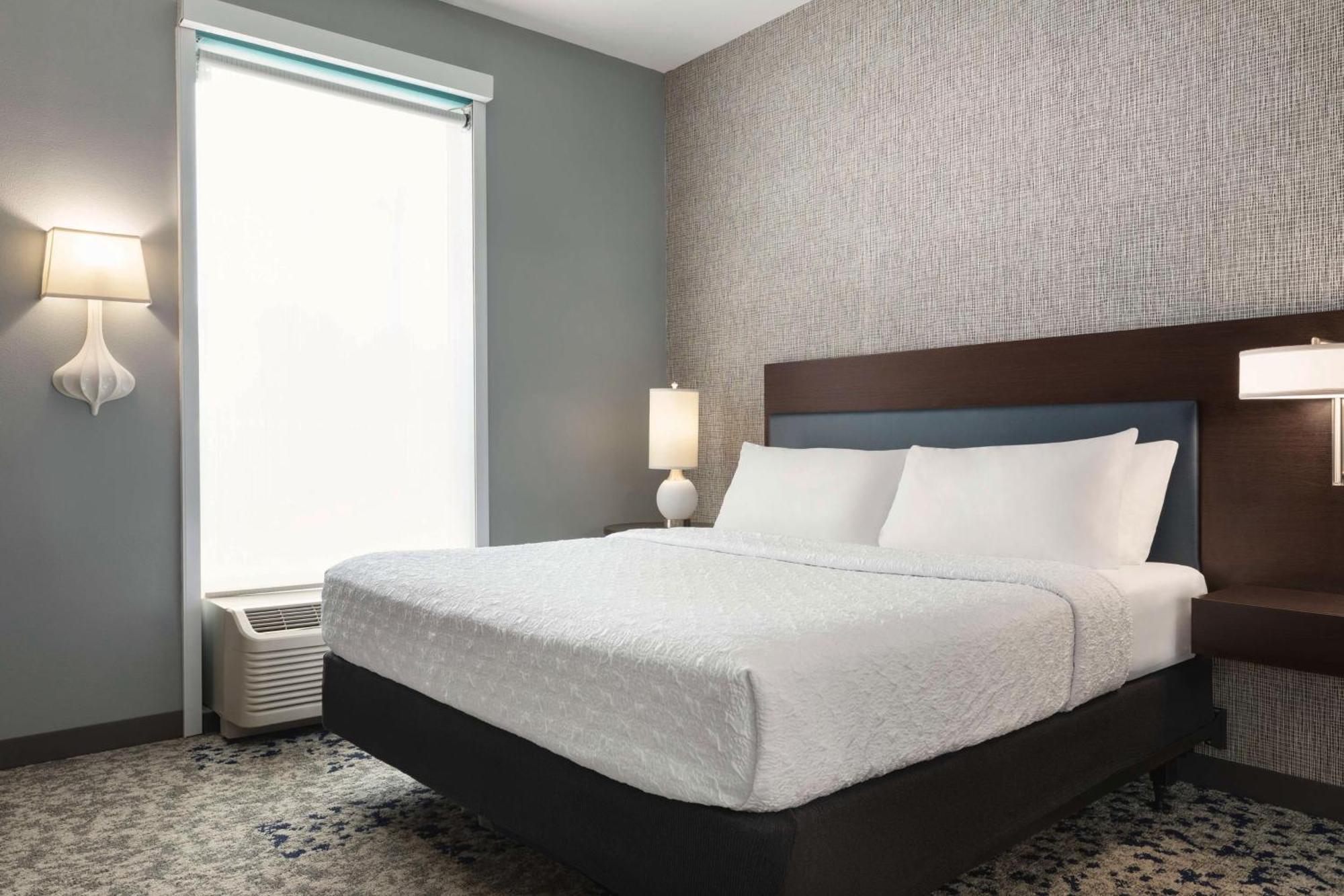 Home2Suites By Hilton Florence Extérieur photo