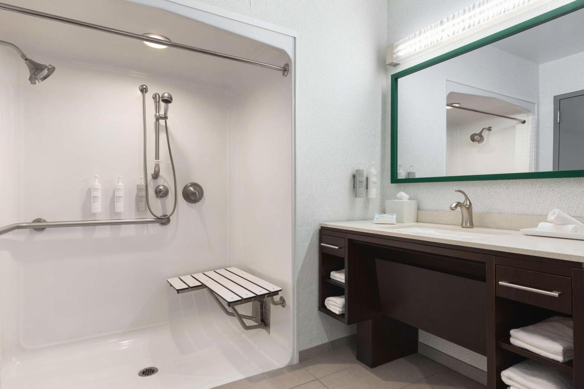 Home2Suites By Hilton Florence Extérieur photo